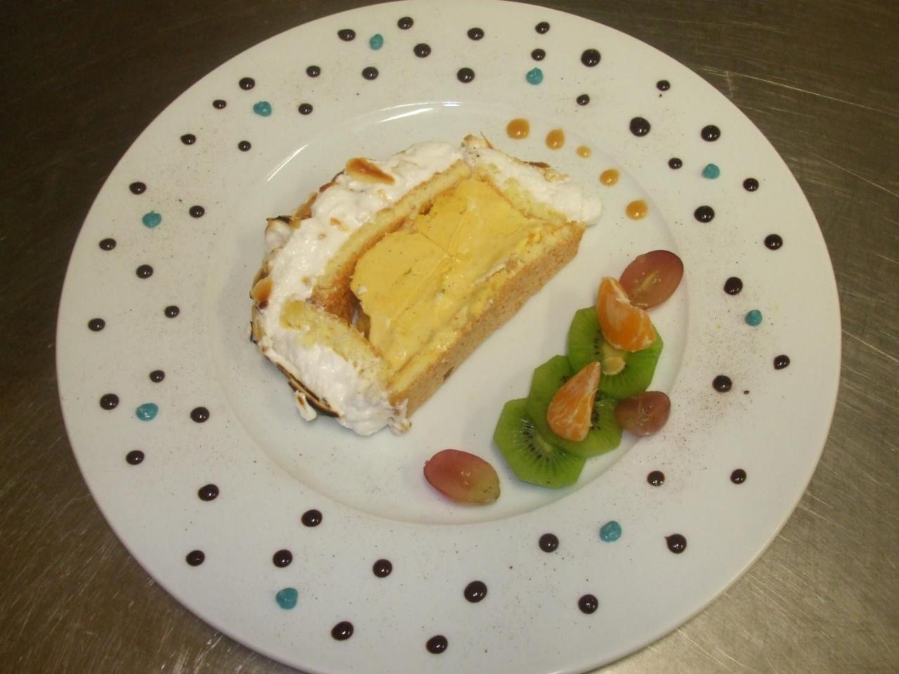 Le Relais Hotel Saint-Quentin-les-Anges ภายนอก รูปภาพ
